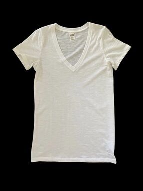 Victoria’s Secret PINK sheer white retro v neck in size small